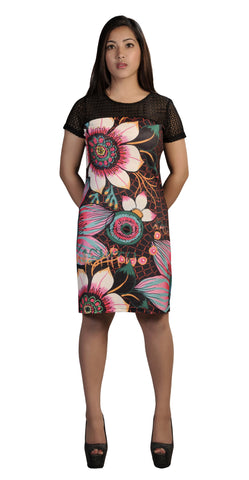 Short Sleeved Dress With Flower Pattern Print. - craze-trade-limited